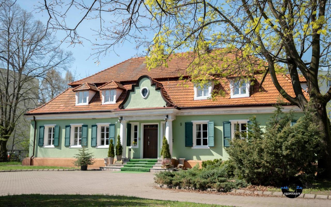 Cukrovia Kutno Extérieur photo