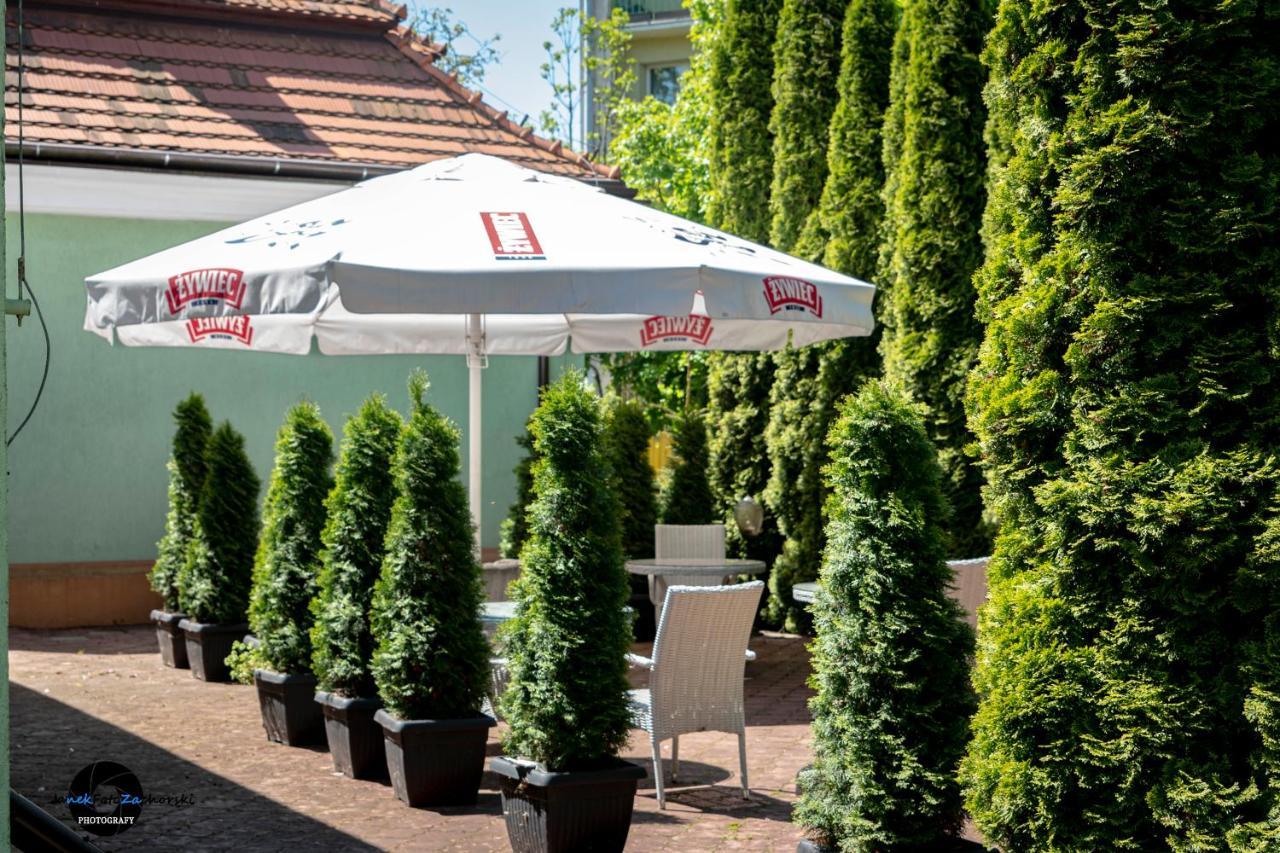 Cukrovia Kutno Extérieur photo